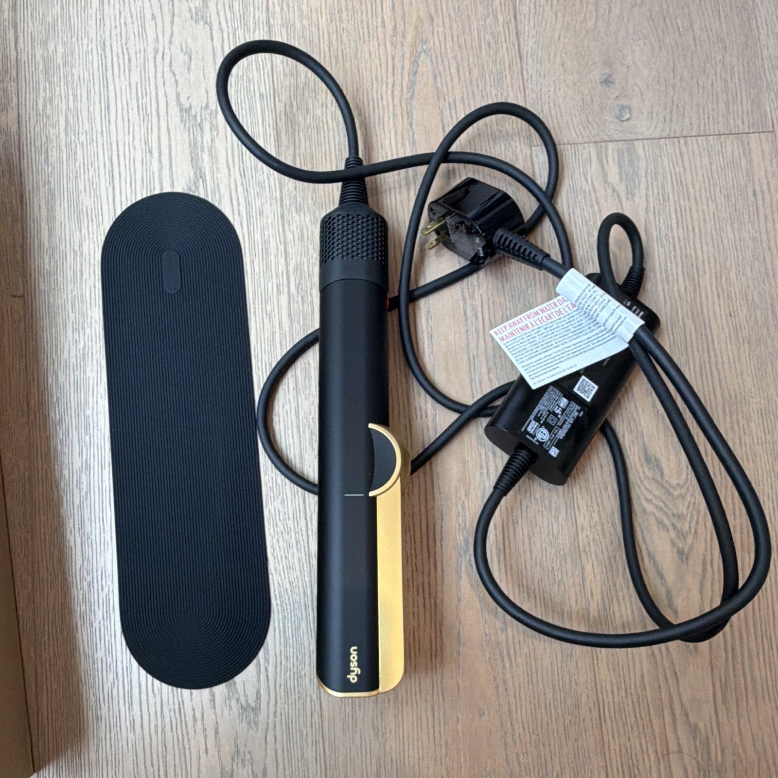Dyson Airstrait Hair Straightener Set w/ Power Adapter & Mat (MPN 310222-01)