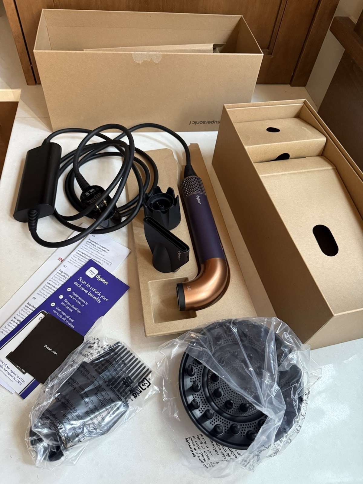 Dyson Supersonic r Professional Hair Dryer HD18 Purple/Gold/Black w Diffuser